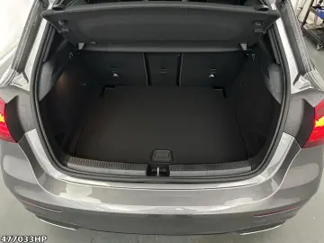 A 220 d AMG  *Night Panorama Sound Distronic LED