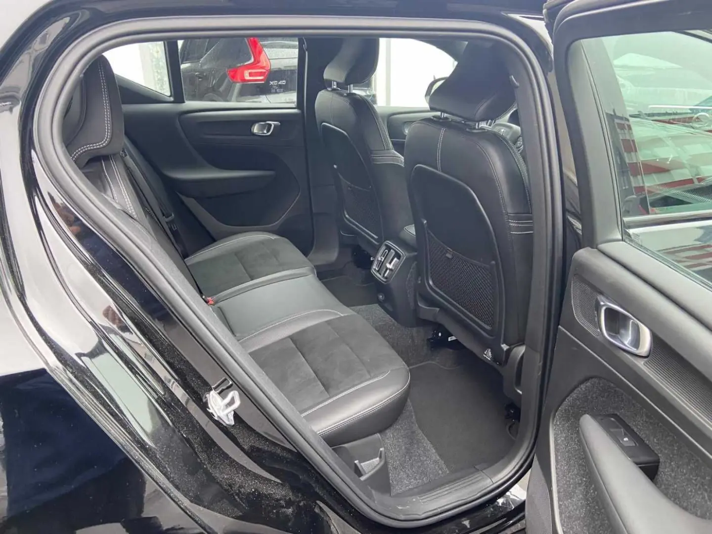 XC40 Recharge, P8 AWD Pure Electric, BLIS, ACC