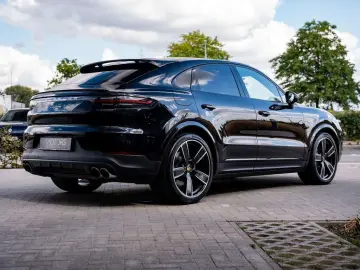 Cayenne E-Hybrid Coupe - Bose - AHK - pano - 360