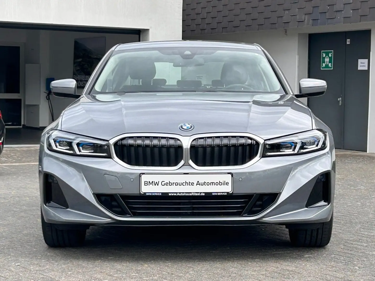330e xDrive Aut. Lim. / DAB / Parking Assistant