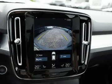 XC40 T2 Momentum Pro aus 1.Hand