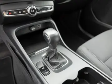 XC40 T2 Momentum Pro aus 1.Hand