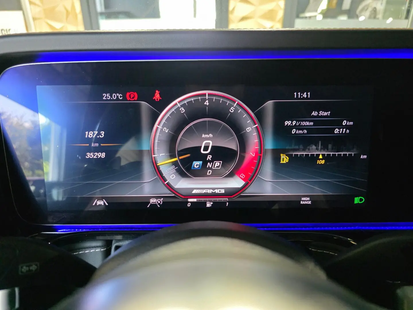 G 63 AMG *SUPERIOR*MEMORY*360°*SOUND*AHK*