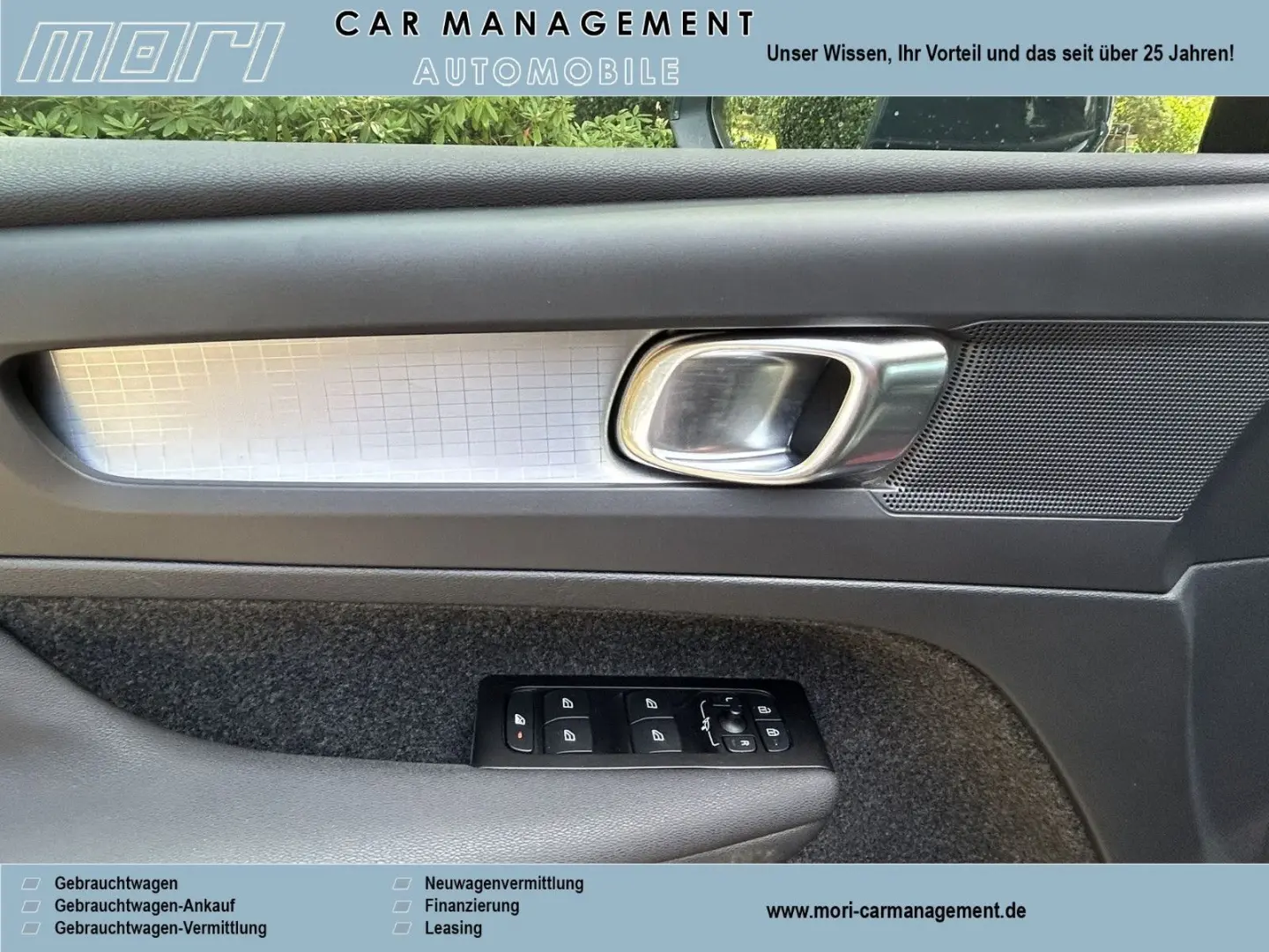 XC 40 Momentum T2 Pro /RFK/LKA/BLIS/LED/