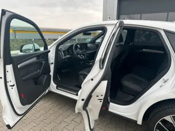 Q5 Sportback 40 TDI quattro S line/Pano/