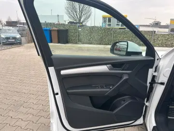 Q5 Sportback 40 TDI quattro S line/Pano/