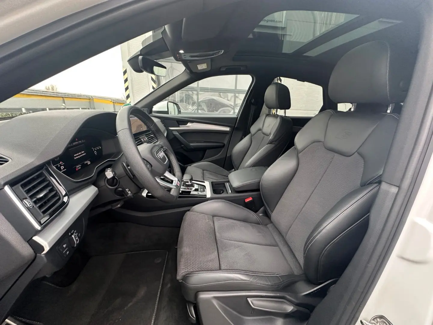 Q5 Sportback 40 TDI quattro S line/Pano/