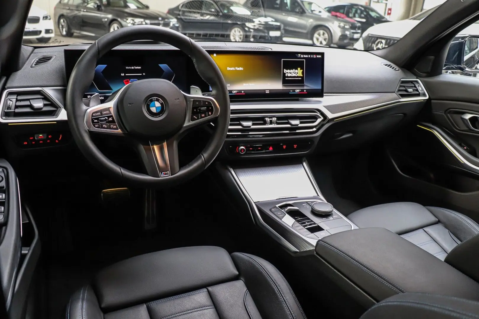 330i xDrive Sport-Aut.///M SPORT/WIDESCREEN/HUD/