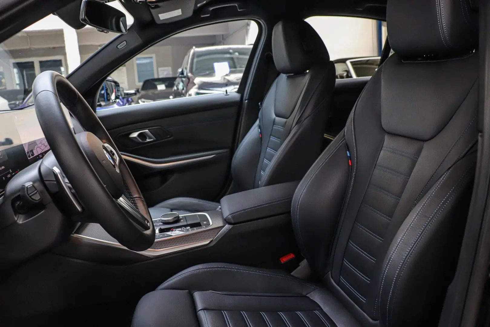 330i xDrive Sport-Aut.///M SPORT/WIDESCREEN/HUD/