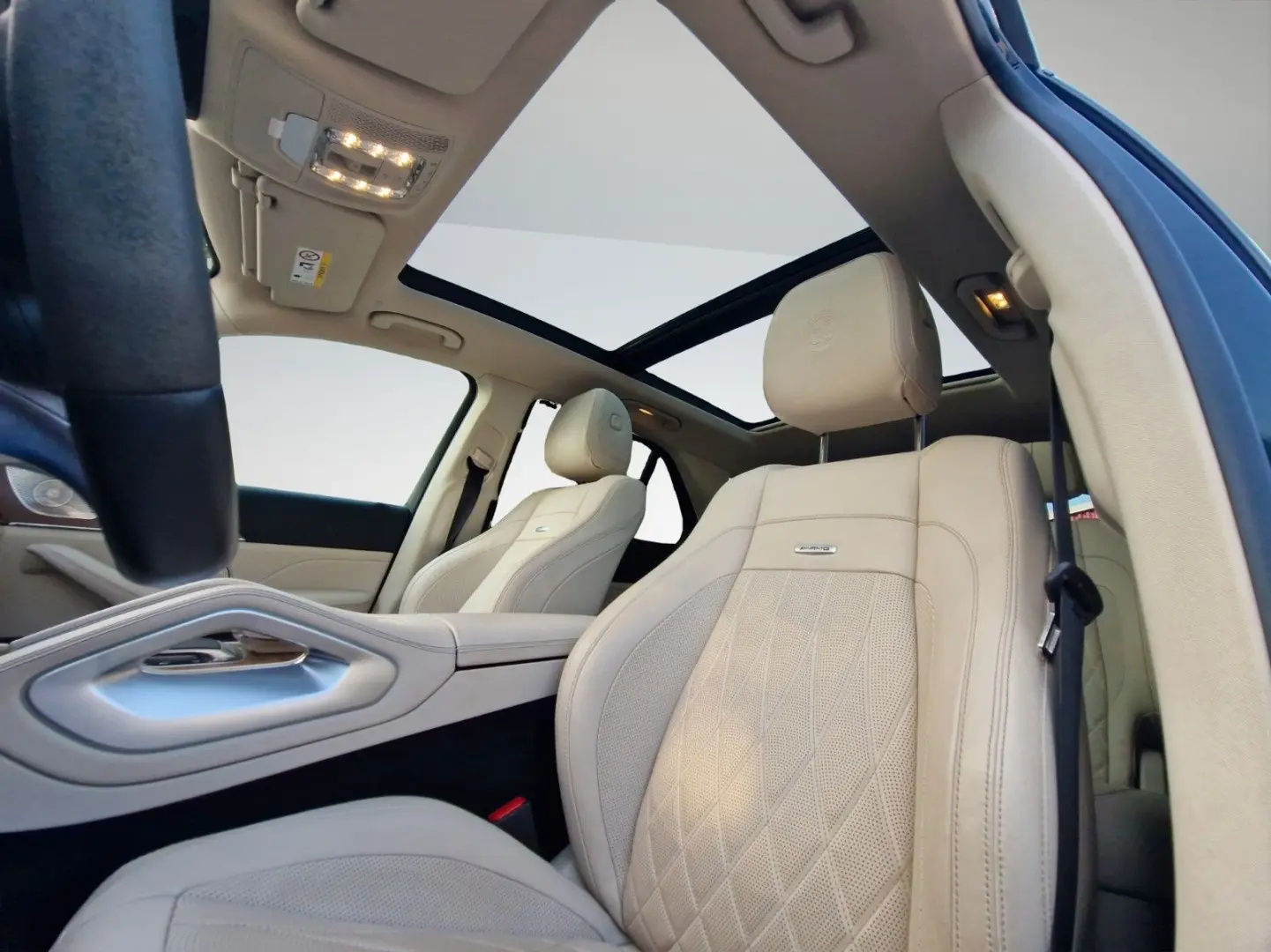 GLE 63 S AMG 4Matic+/HUD/NIGHT/AHK/MBUX/PANO