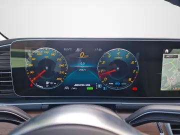 GLE 63 S AMG 4Matic+/HUD/NIGHT/AHK/MBUX/PANO