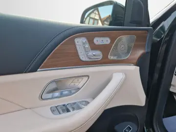 GLE 63 S AMG 4Matic+/HUD/NIGHT/AHK/MBUX/PANO