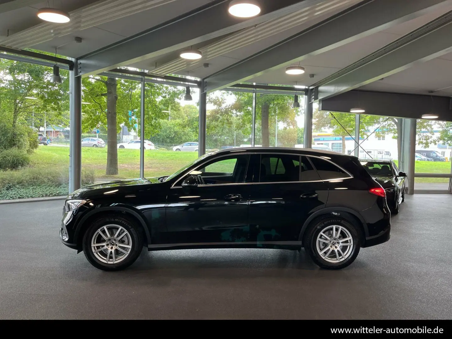 GLC 220 d 4MATIC AVANTGARDE LED/AHK/PANO/Kamera