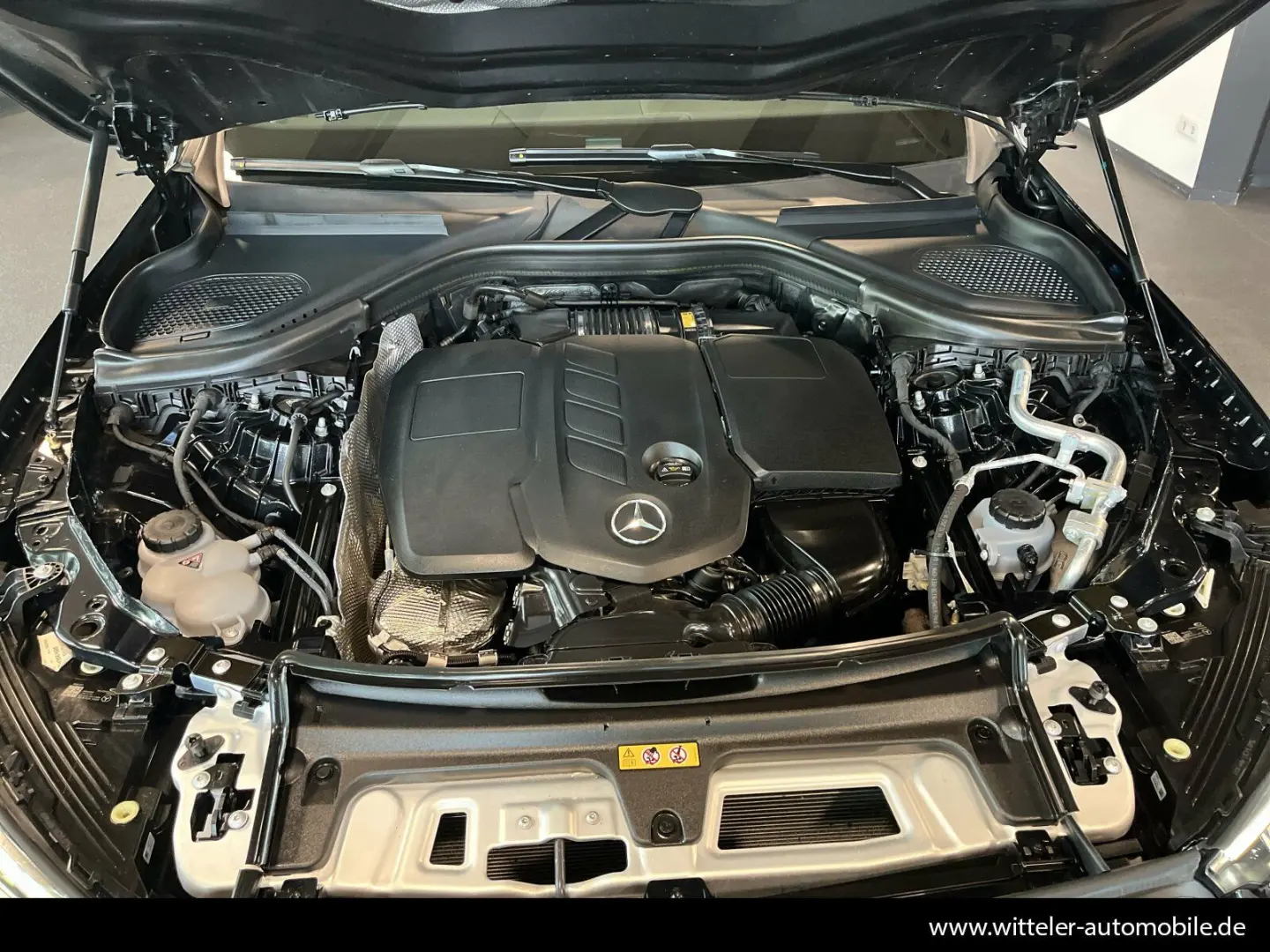 GLC 220 d 4MATIC AVANTGARDE LED/AHK/PANO/Kamera