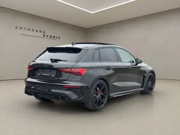 RS3 Sportback 2.5 TFSI quattro  Pano/HUD/ACC