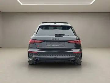 RS3 Sportback 2.5 TFSI quattro  Pano/HUD/ACC