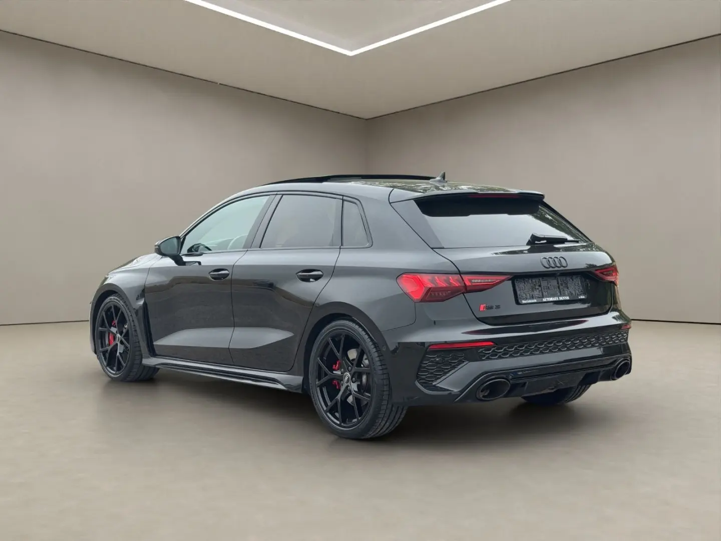 RS3 Sportback 2.5 TFSI quattro  Pano/HUD/ACC