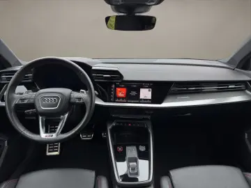 RS3 Sportback 2.5 TFSI quattro  Pano/HUD/ACC