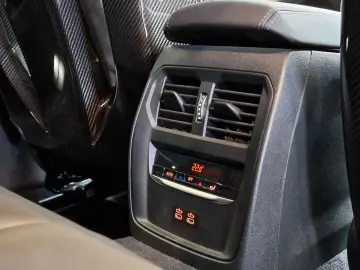 M3 Competition xDrive*M Carbon Schalensitze*