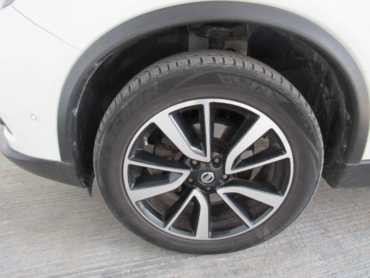 NISSAN X-TRAIL 1.6 dCi Tekna 4WD 7locuri
