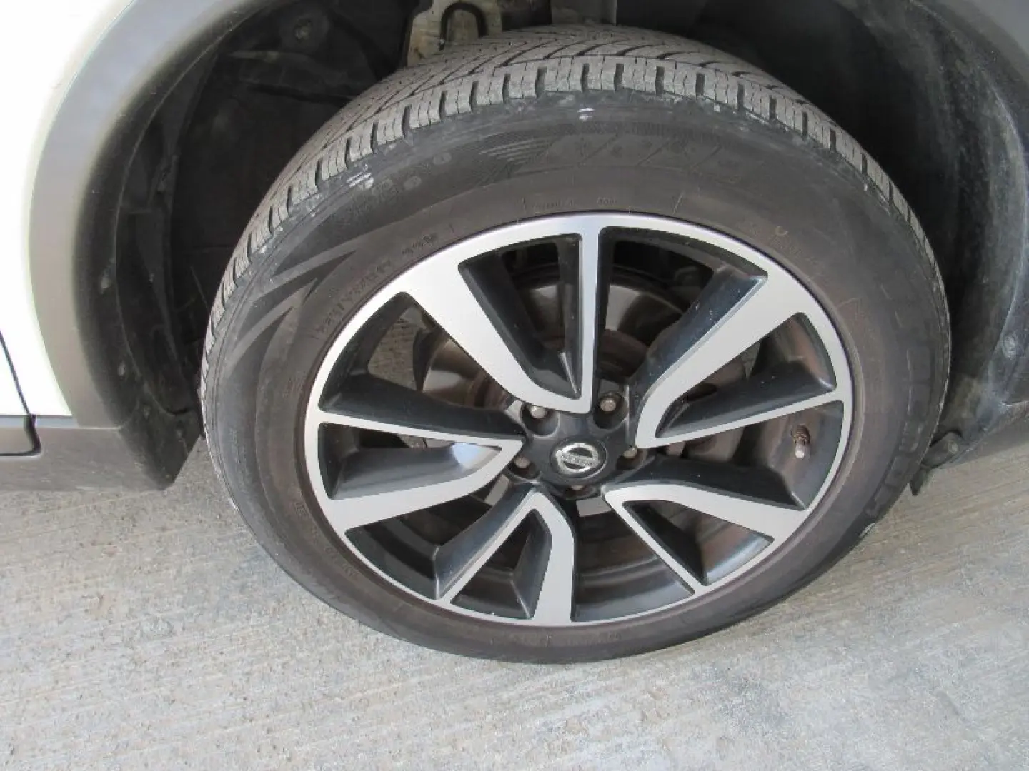 NISSAN X-TRAIL 1.6 dCi Tekna 4WD 7locuri