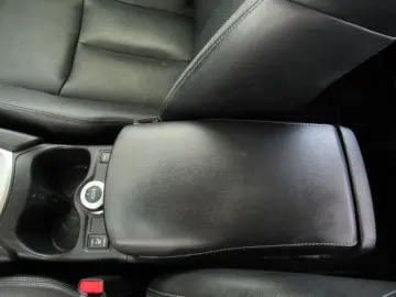 NISSAN X-TRAIL 1.6 dCi Tekna 4WD 7locuri