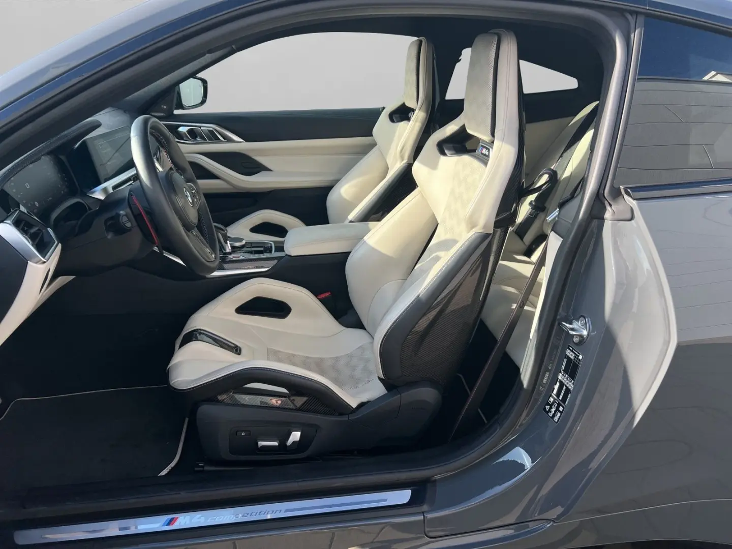 M4 Competition M xDrive Coupé M Drivers P. Head-