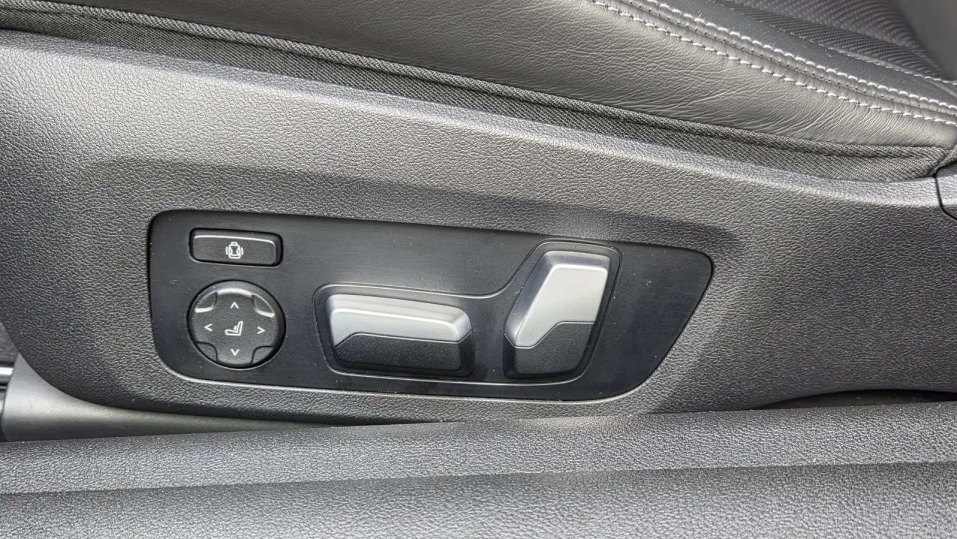 M4 xDrive Competition CarbonExt. ACC 360° Laser