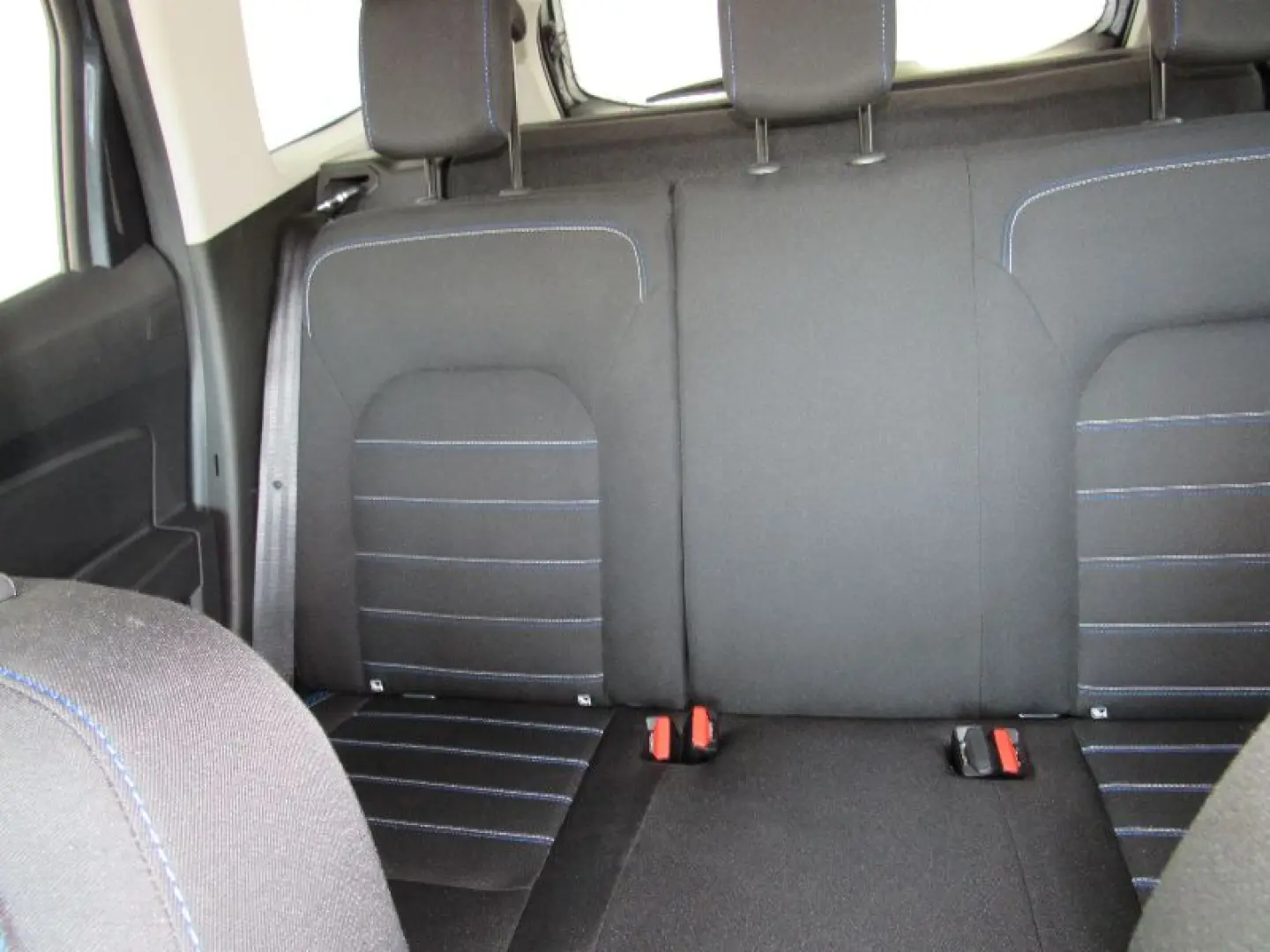 DACIA DUSTER 1.5 Blue dCi 115CP BlueLine 4WD