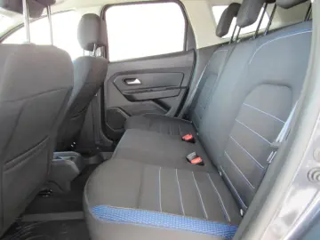 DACIA DUSTER 1.5 Blue dCi 115CP BlueLine 4WD