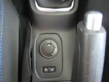 DACIA DUSTER 1.5 Blue dCi 115CP BlueLine 4WD