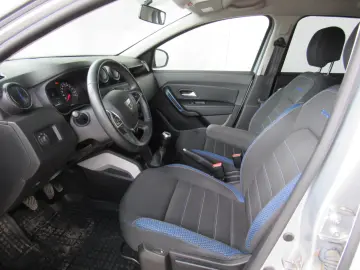 DACIA DUSTER 1.5 Blue dCi 115CP BlueLine 4WD