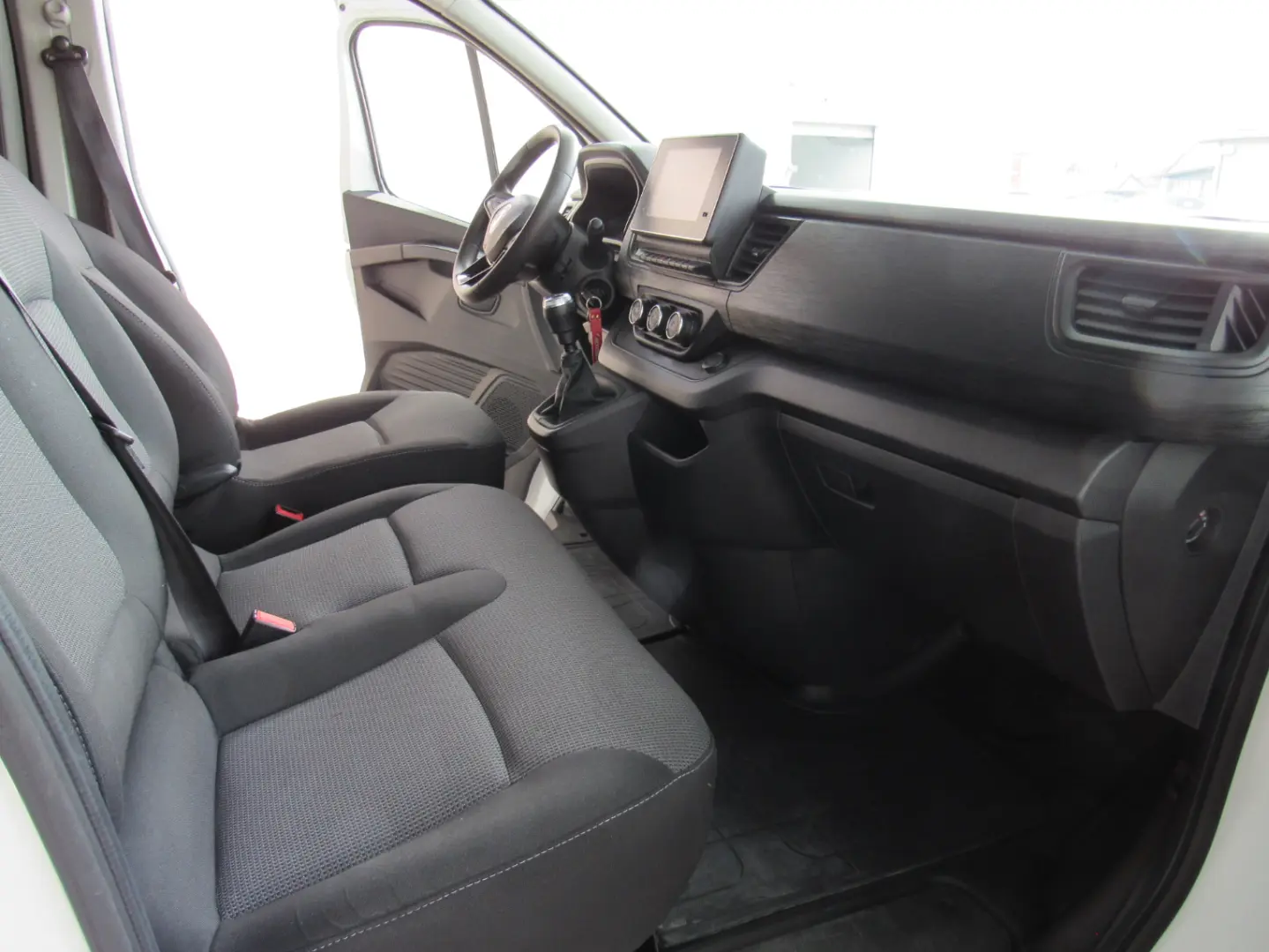 RENAULT TRAFIC 2.0 Blue dCi 110CP L2 Zen