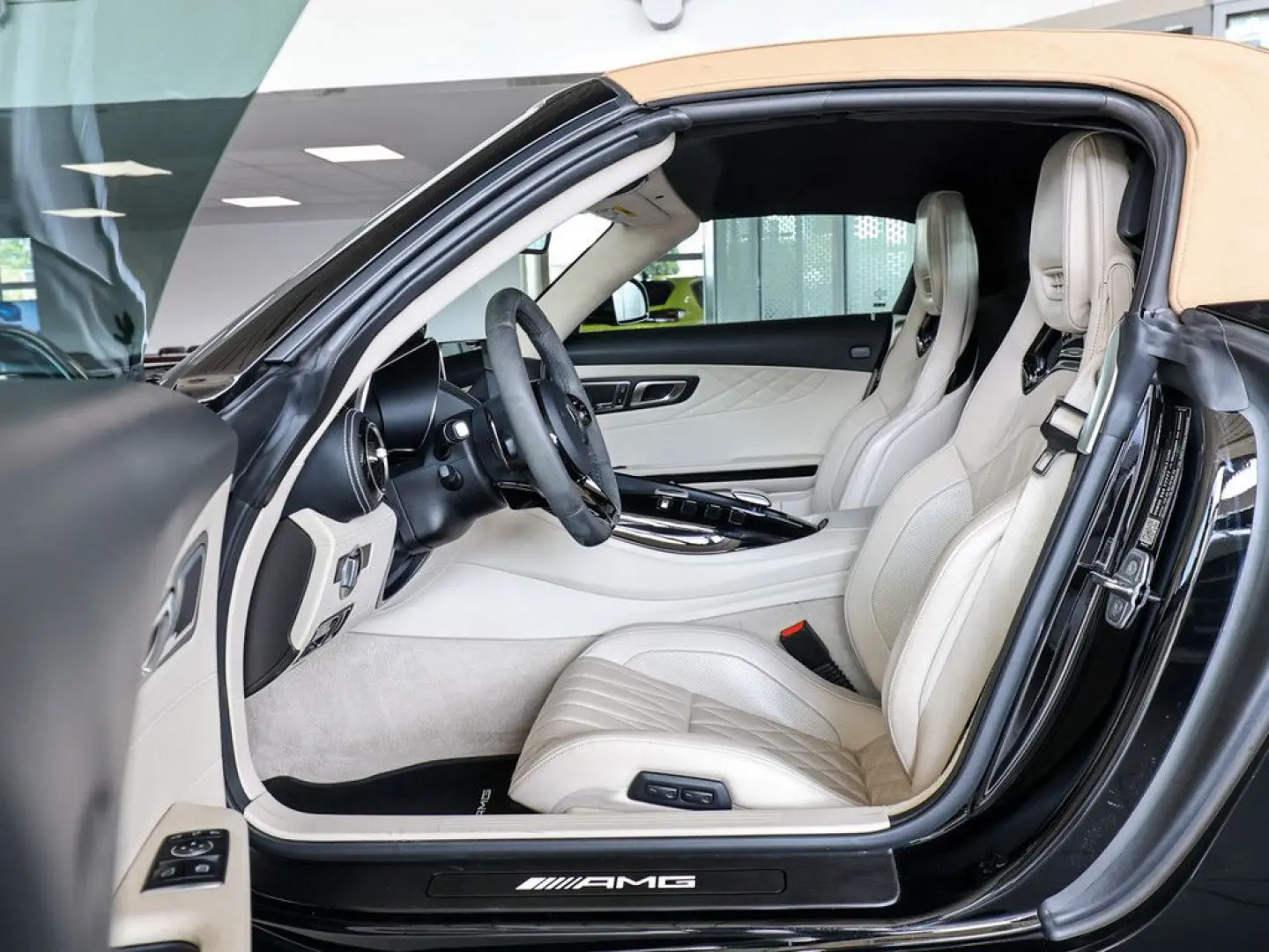 AMG GT Roadster Performance Exklusiv Distr. LED