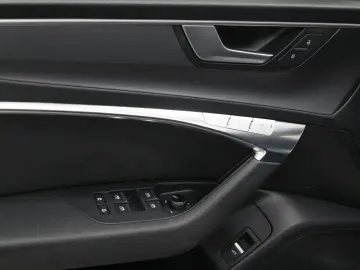 A7 Sportback 45 TFSI Q S LINE UPE102 LM21 LEDER