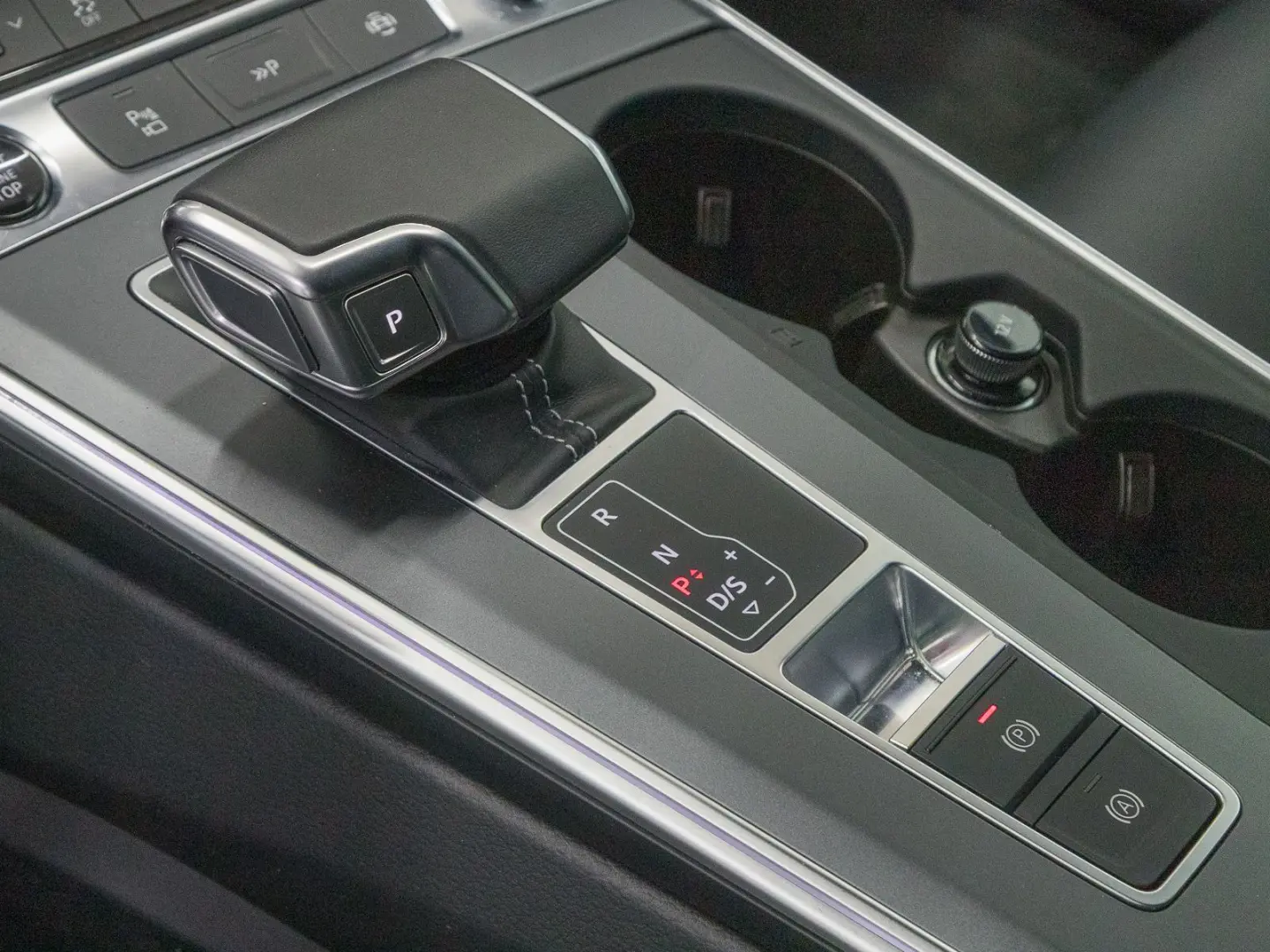 A7 Sportback 50 TFSIe Q S LINE UPE100 LM20 LEDER