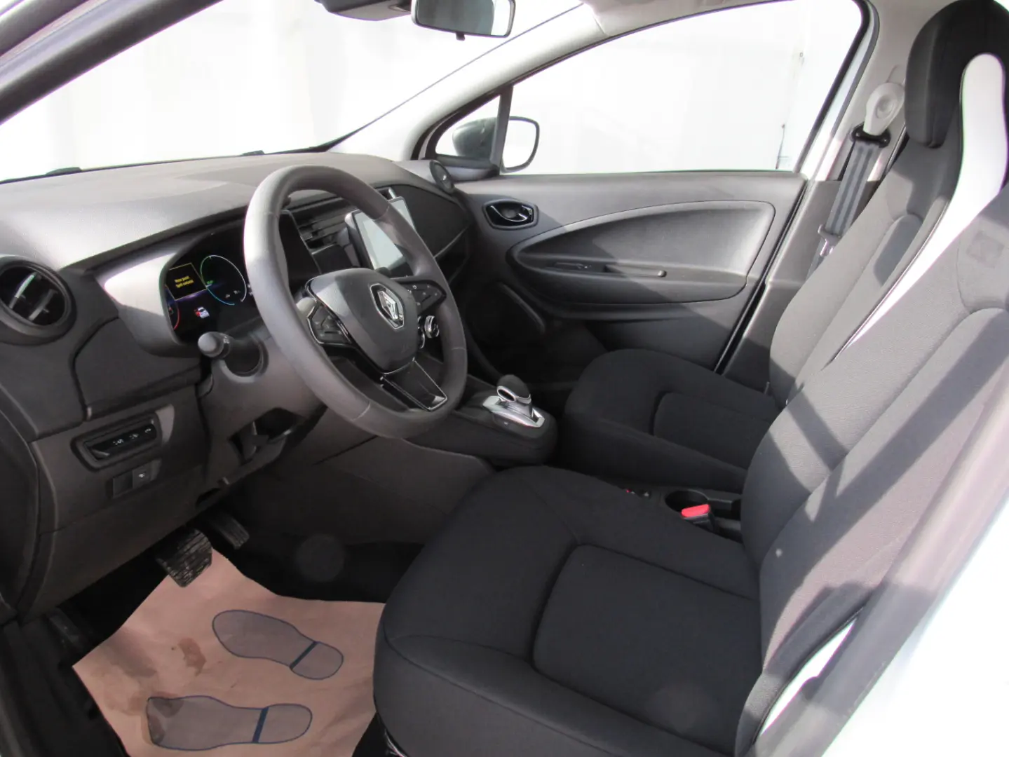 RENAULT ZOE Z.E. 50 R110 equilibre