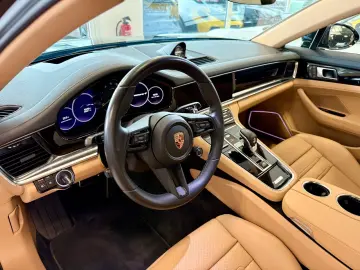 Panamera 4 E-Hybrid Panorama/ACC/HeadUp/Keyless