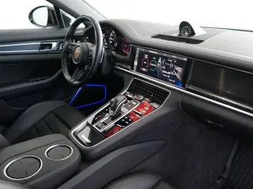 Panamera 4 S E-Hybrid*SportDesign/PANO/HAL/ABGAS