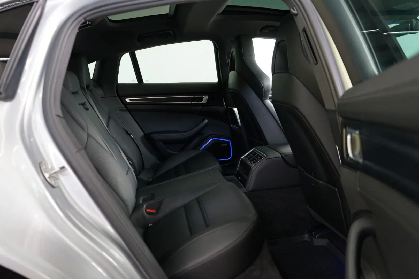 Panamera 4 S E-Hybrid*SportDesign/PANO/HAL/ABGAS
