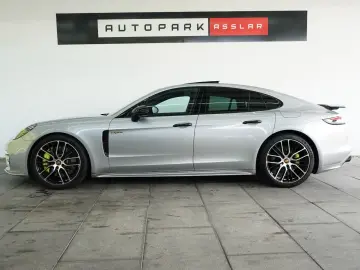 Panamera 4 S E-Hybrid*SportDesign/PANO/HAL/ABGAS