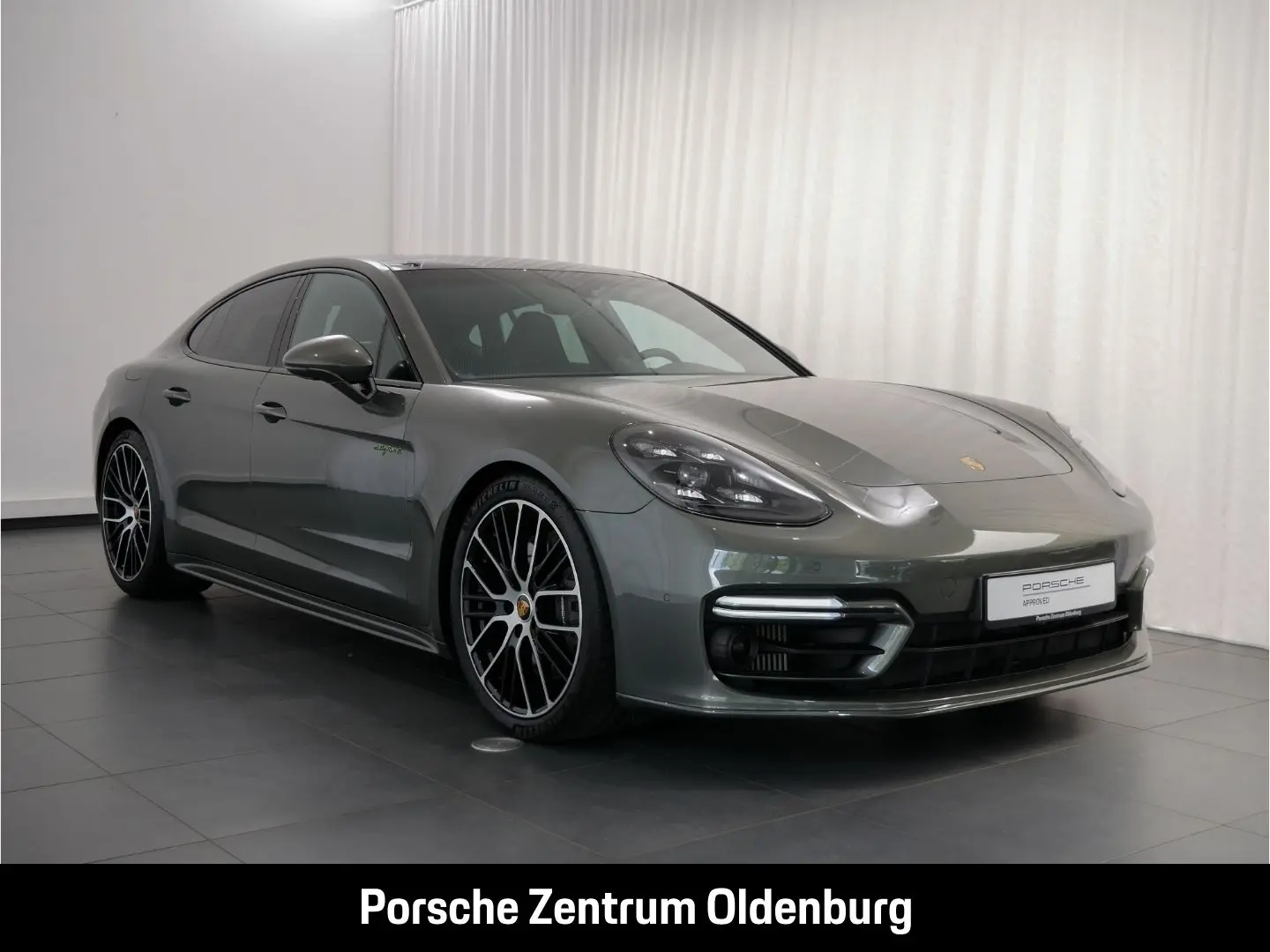 Panamera 4 E-Hybrid Platinum Edition Matrix LED