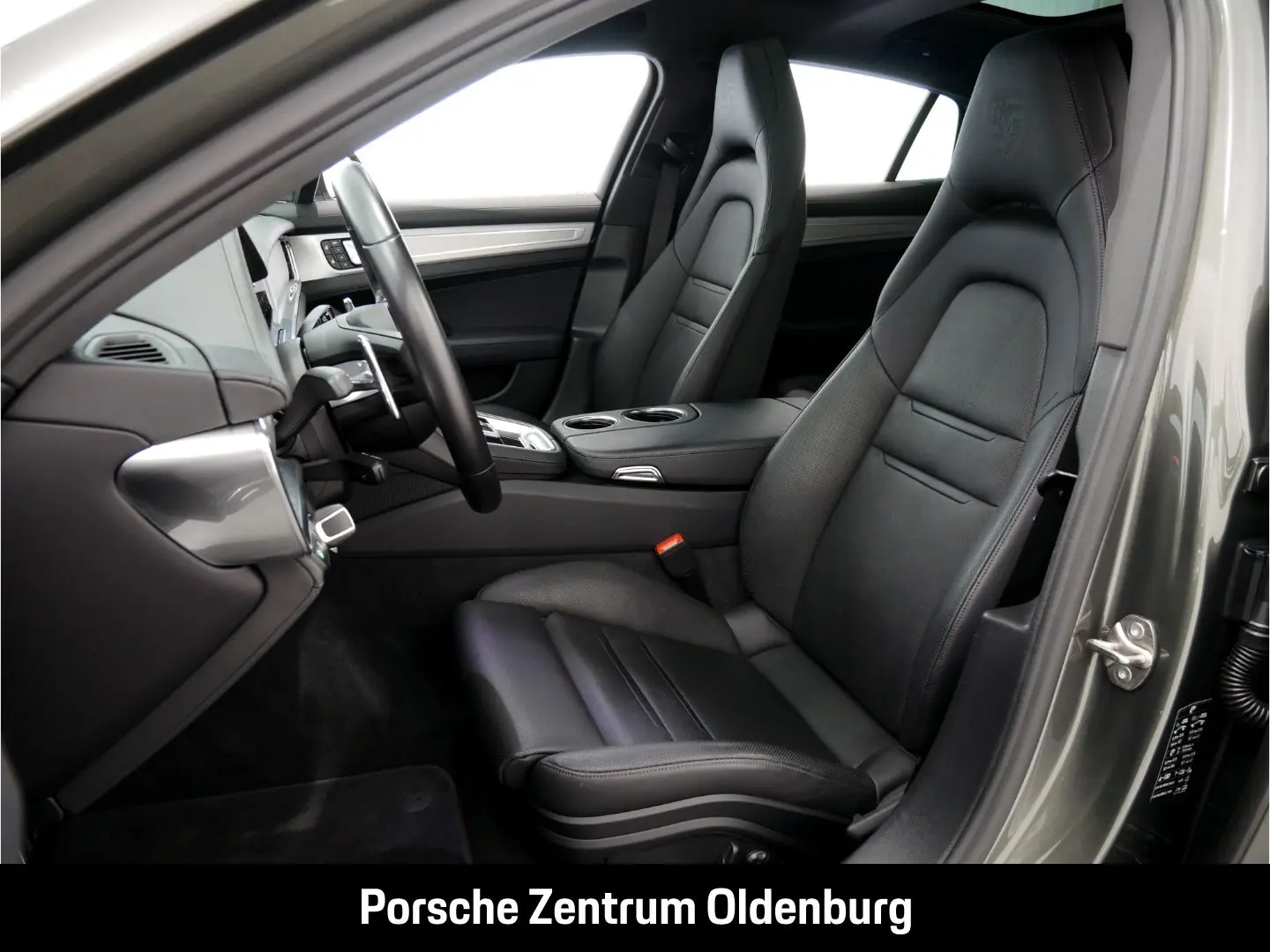 Panamera 4 E-Hybrid Platinum Edition Matrix LED