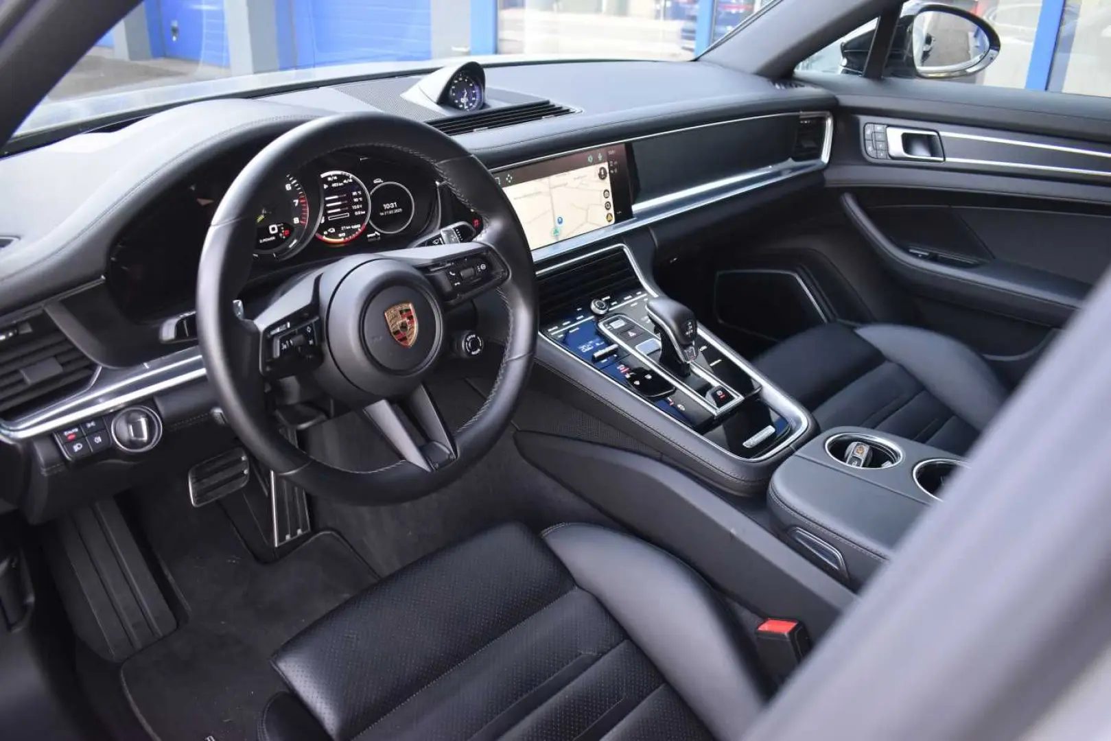 Panamera 4 PHEV Pano Rear Axle 18-way Sport Desi