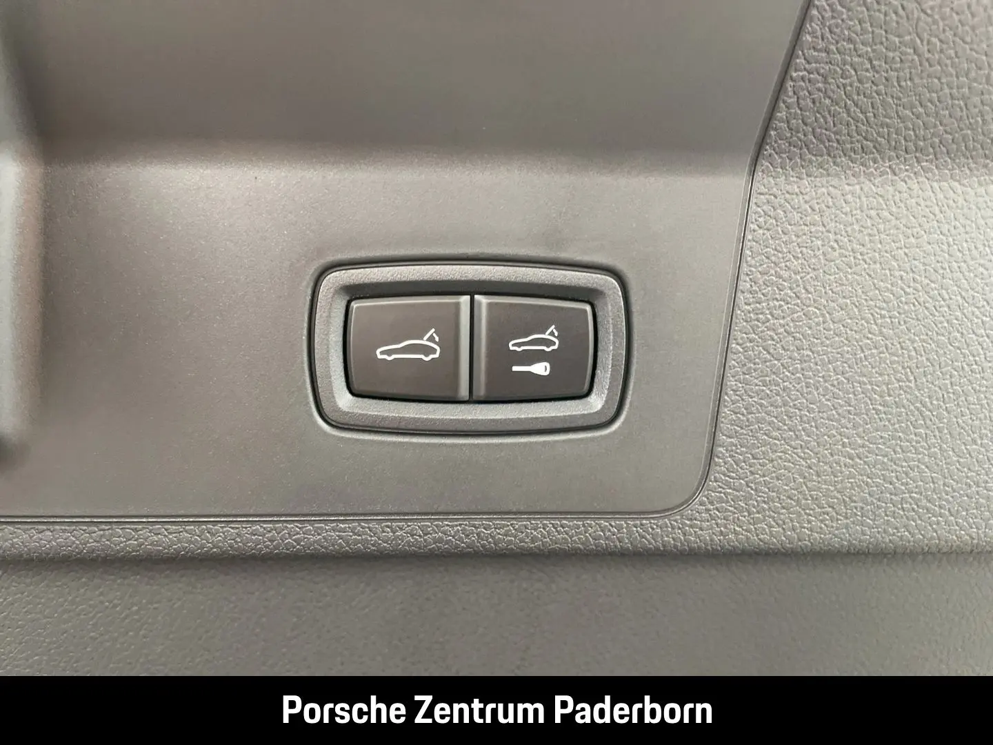 Panamera 4 E-Hybrid Sportabgas InnoDrive Head-Up
