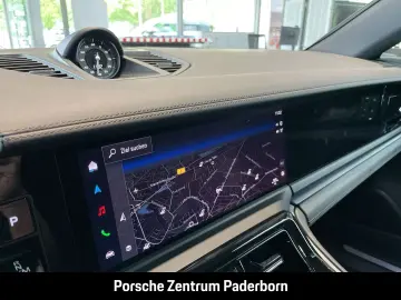 Panamera 4 E-Hybrid Sportabgas InnoDrive Head-Up