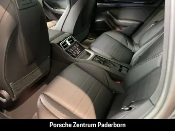 Panamera 4 E-Hybrid Sportabgas InnoDrive Head-Up