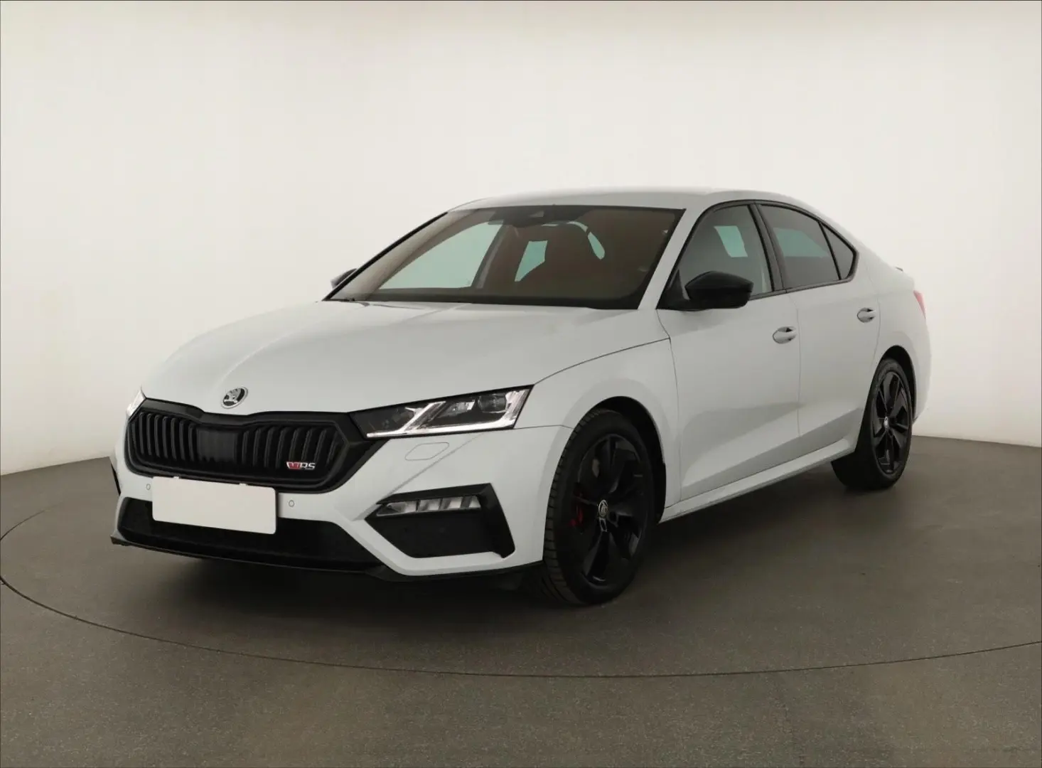 Octavia 2.0TSI DSG RS Navi+Matrix+Winterpaket