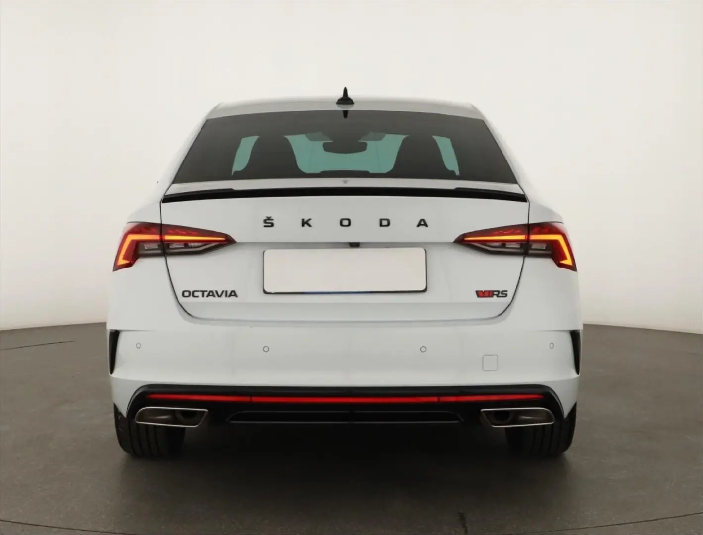 Octavia 2.0TSI DSG RS Navi+Matrix+Winterpaket