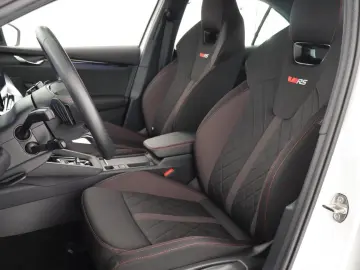 Octavia 2.0TSI DSG RS Navi+Matrix+Winterpaket